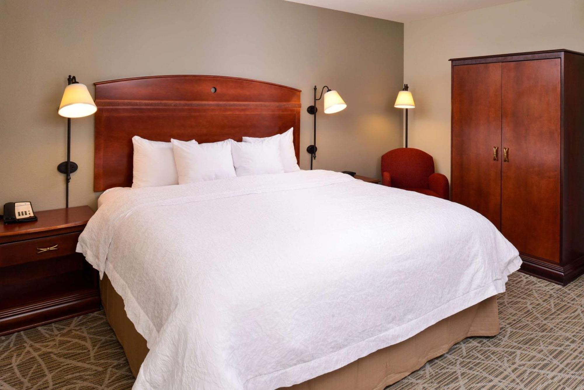 Hampton Inn By Hilton Litchfield Ngoại thất bức ảnh