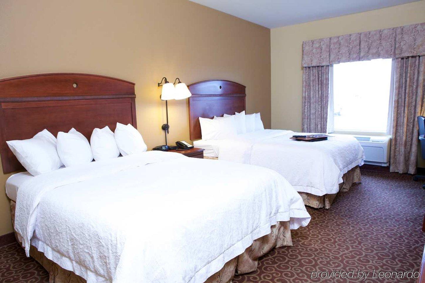 Hampton Inn By Hilton Litchfield Ngoại thất bức ảnh