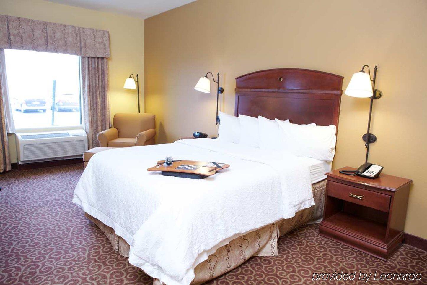 Hampton Inn By Hilton Litchfield Ngoại thất bức ảnh