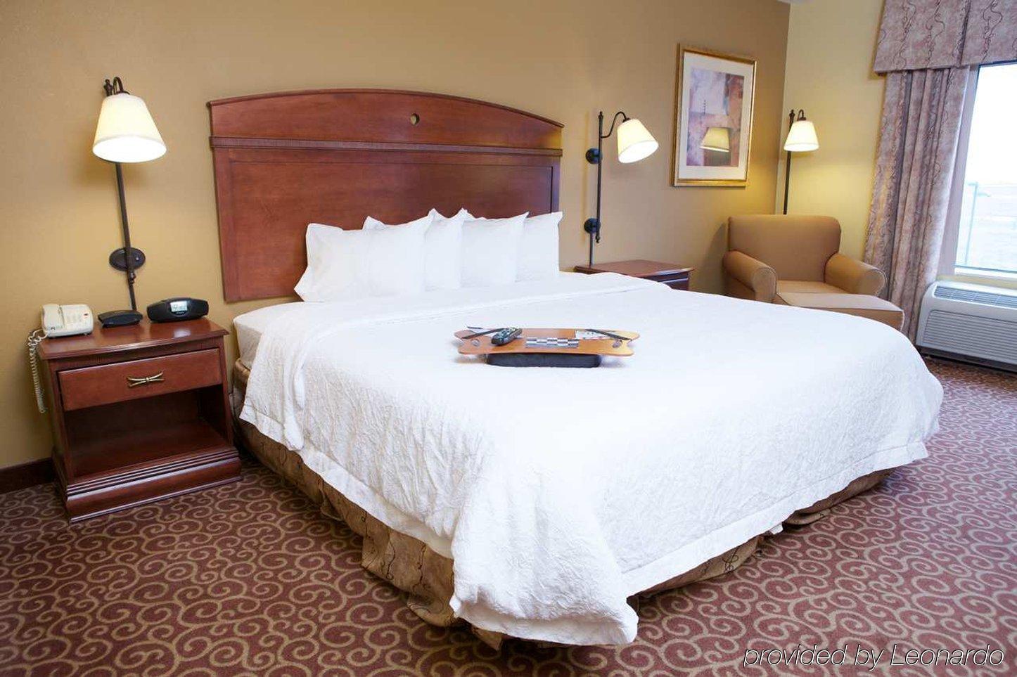 Hampton Inn By Hilton Litchfield Ngoại thất bức ảnh